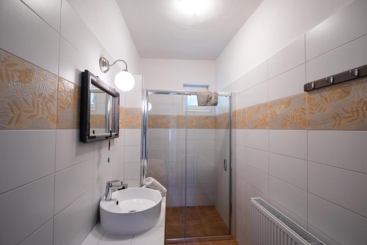 Apartamento Milio Apartman Badacsony Badacsonytördemic Exterior foto