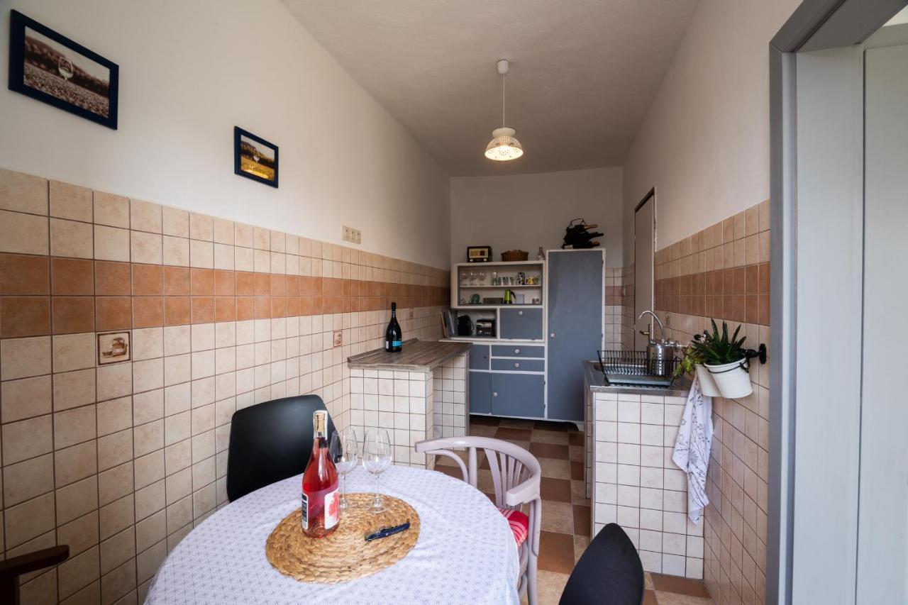Apartamento Milio Apartman Badacsony Badacsonytördemic Exterior foto